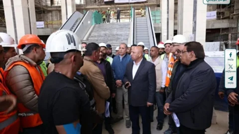 كامل الوزير يتابع تنفيذ محطات القطار السريع بصعيد مصر