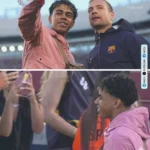 لامين يامال يدعم برشلونة من كامب نو خلال مواجهة ريال مدريد