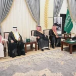 محافظ الأحساء يكرم مطارات الدمام ومنسوبي مطار الأحساء الدولي