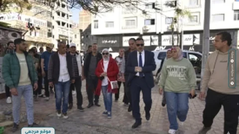 محافظ بورسعيد يتابع تطوير المناطق السكنية بحي المناخ