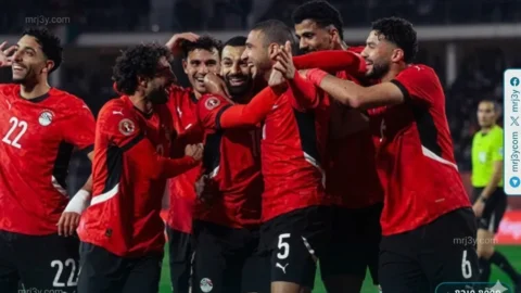 منتخب مصر يواجه روسيا