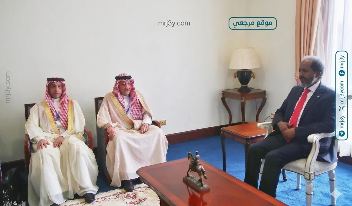 نائب وزير الخارجية يبحث تعزيز التعاون مع الصومال في كامبالا