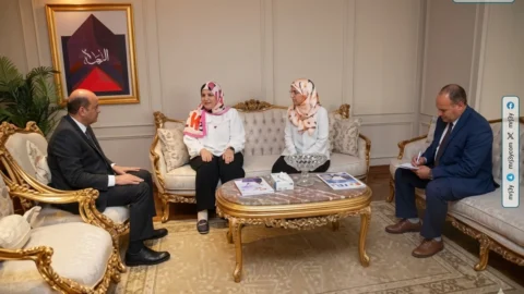 وزارة العمل