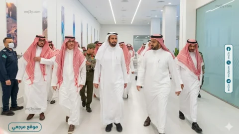 وزير الحج يتفقد مطار الملك عبدالعزيز